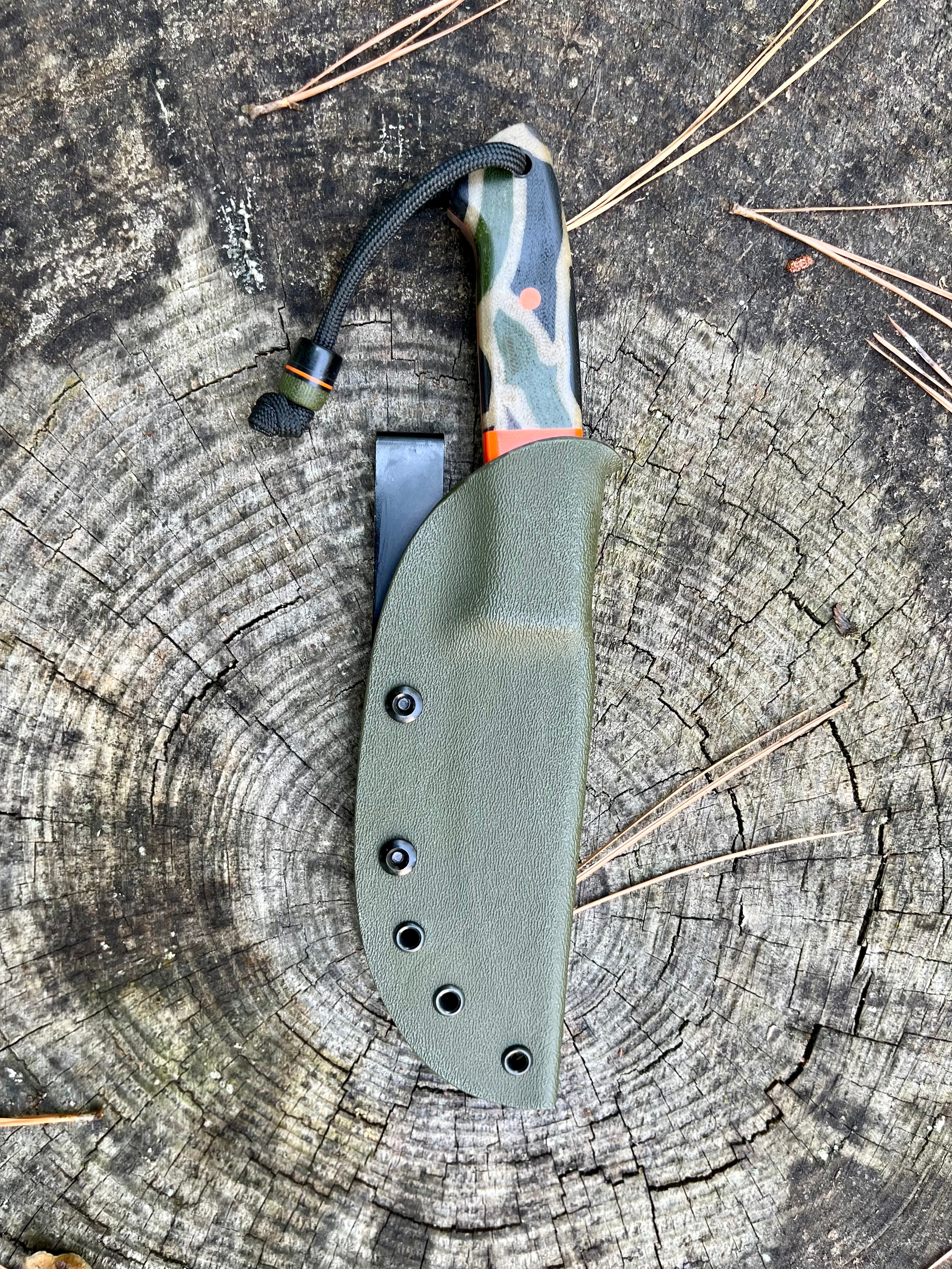 Orange/Camo Fixed Blade